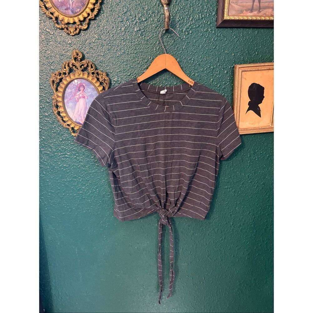 Lululemon Time To Restore SS Stripe Heathered Black White / size 6
